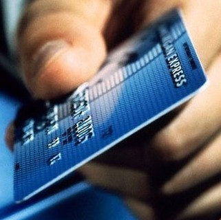 办理信用卡需要三种证明 你能证明吗？