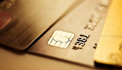 信用卡使用 必须遵循“适可而止”消费原则