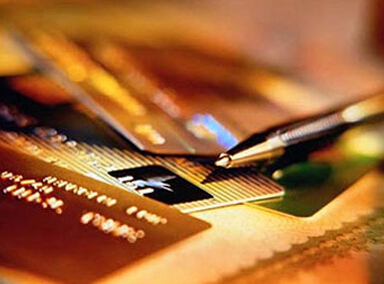 利用信用卡预授权 达到提前支付目的